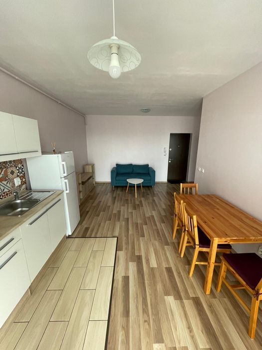 Inchiriez apartament 2 camere