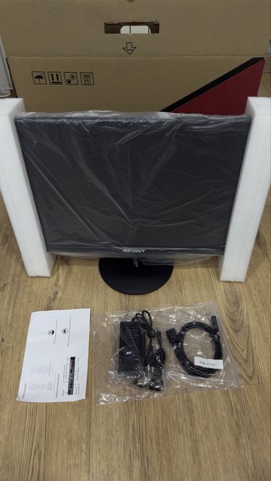 Монитор новый Intant