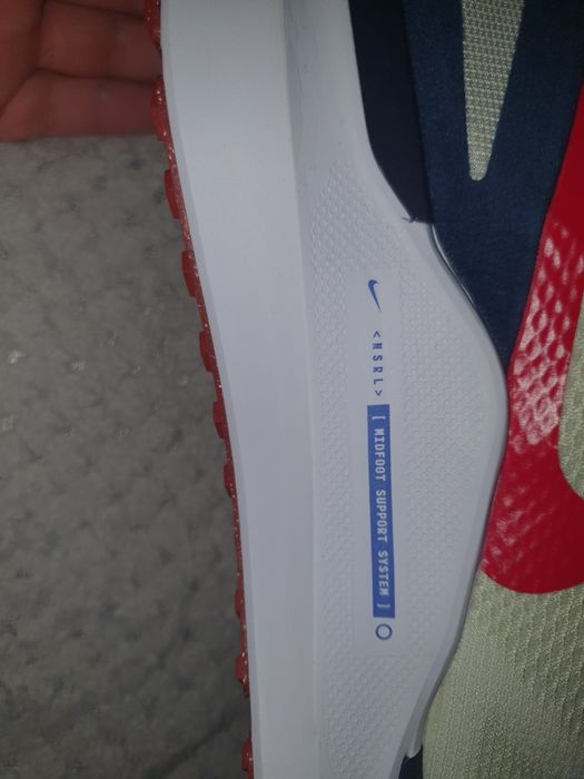 Nike Air Zoom Structure 25, mărimea 47.5 EU / 13 US.