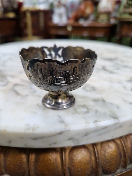 Чифт страхотни антикварни сребърни зарфове