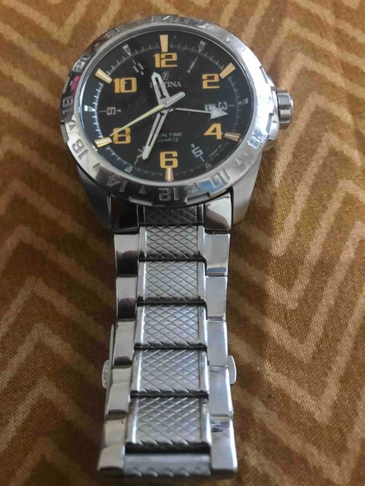 Ръчен часовник Festina