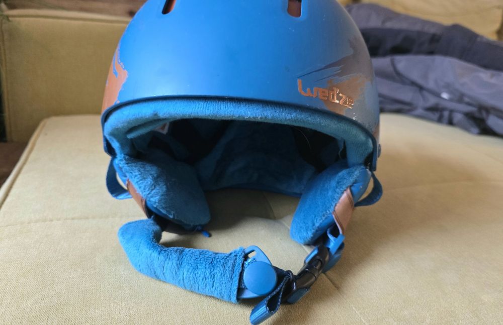 Детска ски каска 53-56, за възраст 8-13г