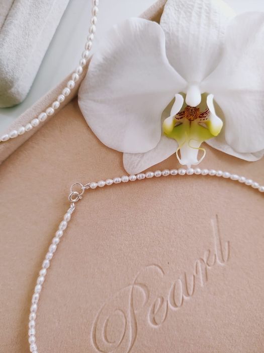 Colier NOU perle naturale de apa dulce.
Dimen