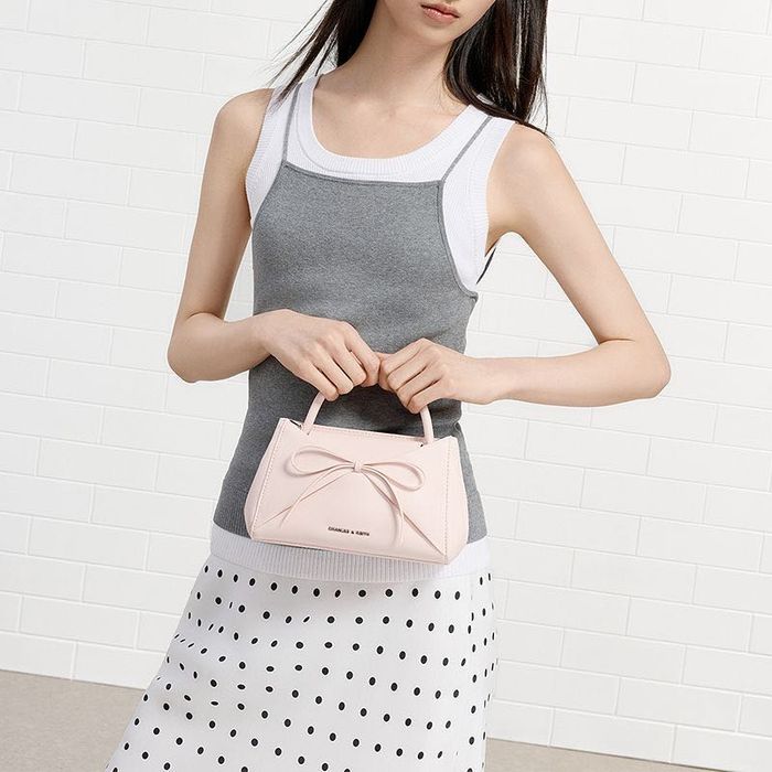 Сумка charles and keith