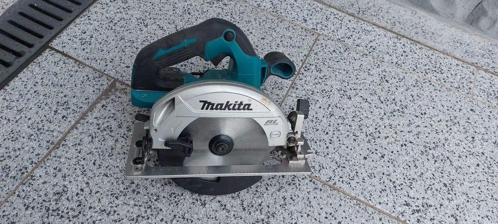 Circular de mana makita 18 v