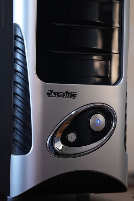 Компьютер Hunt Key.