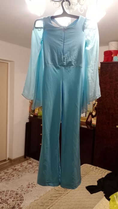 Продам костюм для танцев