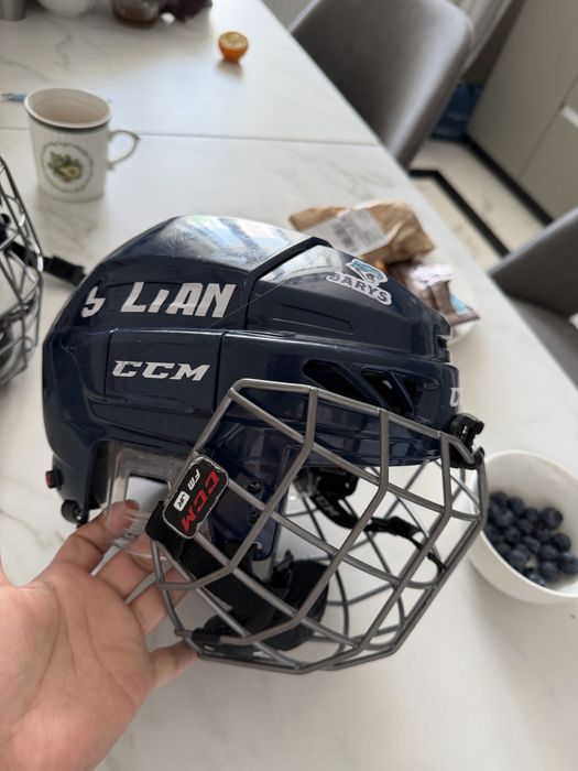 Хоккейная форма