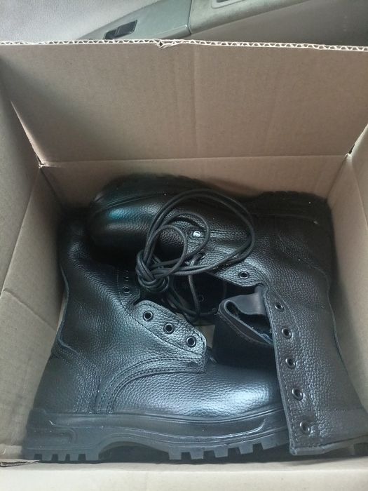 Зимние берцы 42размер