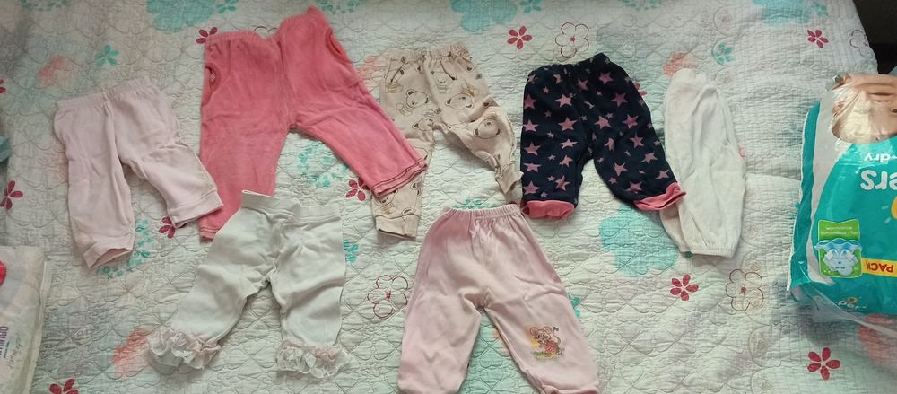 Срочно продам. Новорождённая одежда для девочки