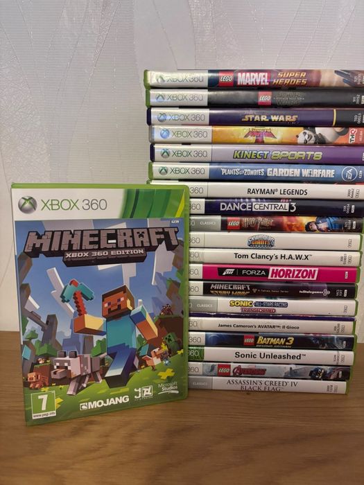 Vând Xbox 360, stare bună