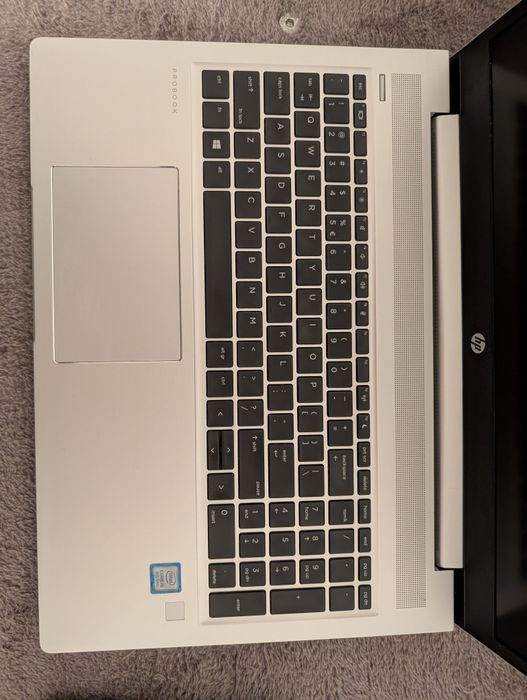 Laptop HP i5-8265u, 16GB DDR4, 256GB  m2 ssd, HDD 1TB, Nvidia mx130 2GB