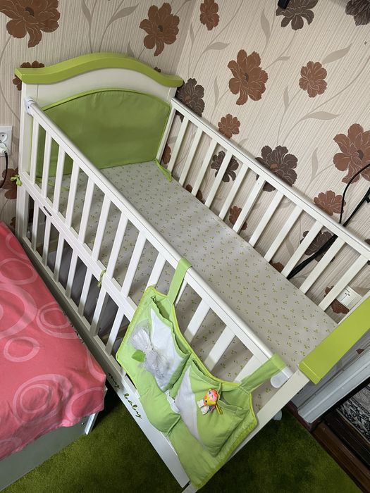 Detskiy kravat sotiladi