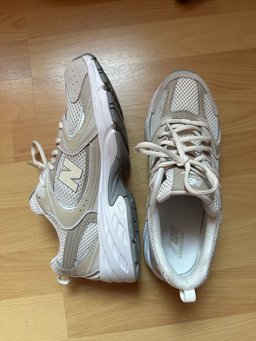 New balance обувки