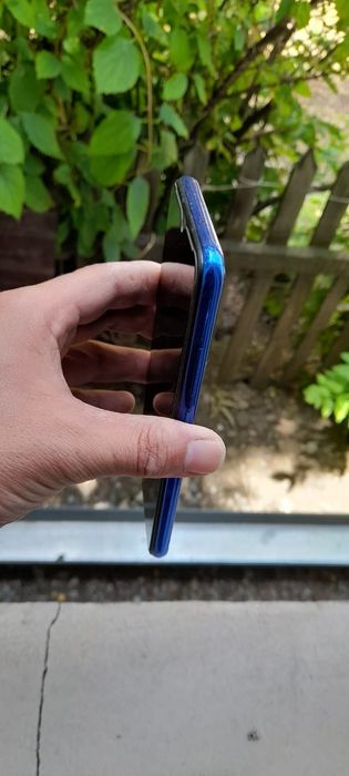 Продам Redmi Not 8/64g