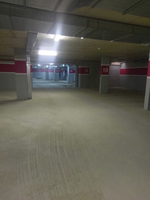 Дава се под наем Гараж / Паркомясто в Варна, Левски - 18 кв.м за 130 € - Снимка #1