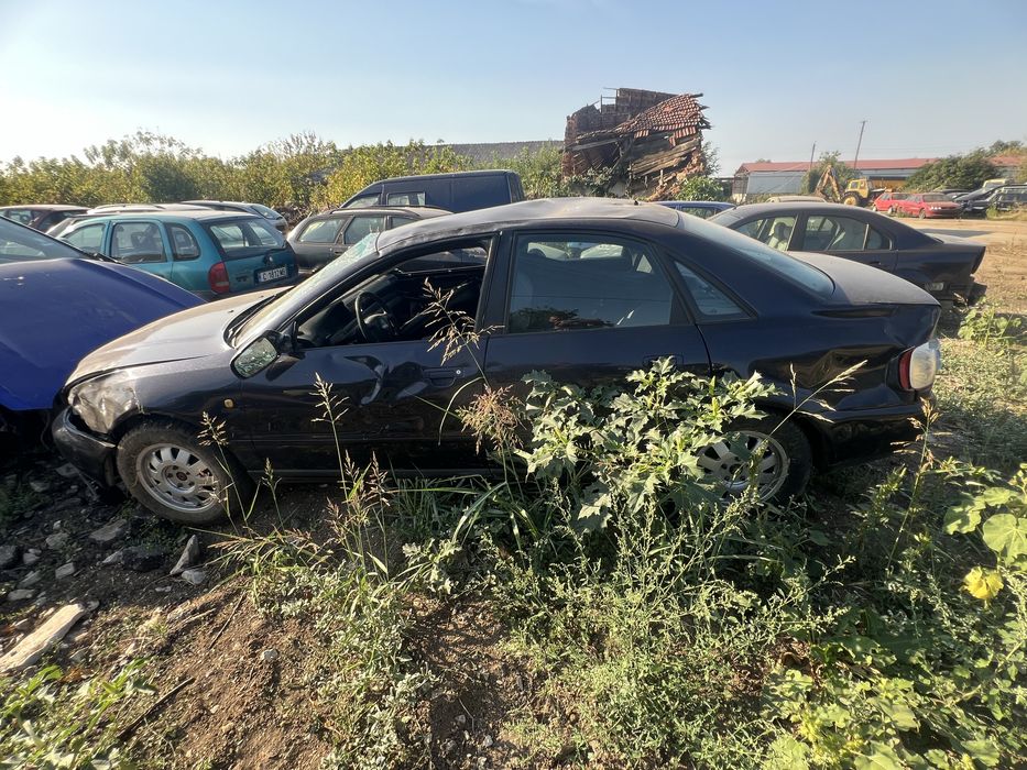 Audi A4 B5 1.6 НА ЧАСТИ