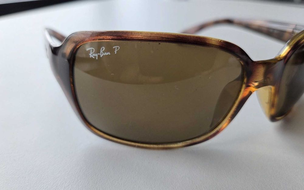 RayBan RB4068 Polarizati 642/57