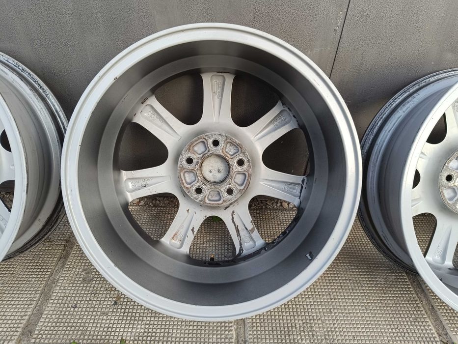 ОРИГИНАЛНИ джанти 18 ' цола 5x114,3 HONDA CR-V / Хонда ЦР-В 64,1 ЕТ50 7J