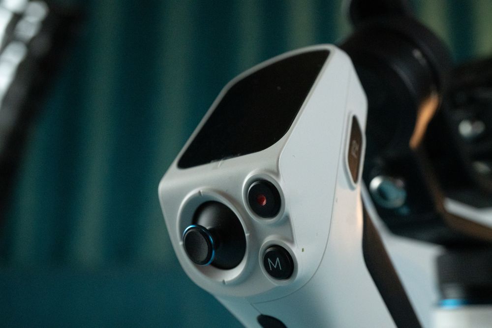 Продам Электронный Стабилизатор Feiyu Tech Scorp Mini 2