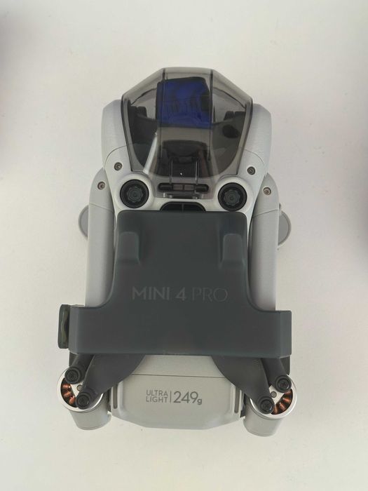 DJI Mini 4 Pro + RC 2 Remote + Battery + Bag