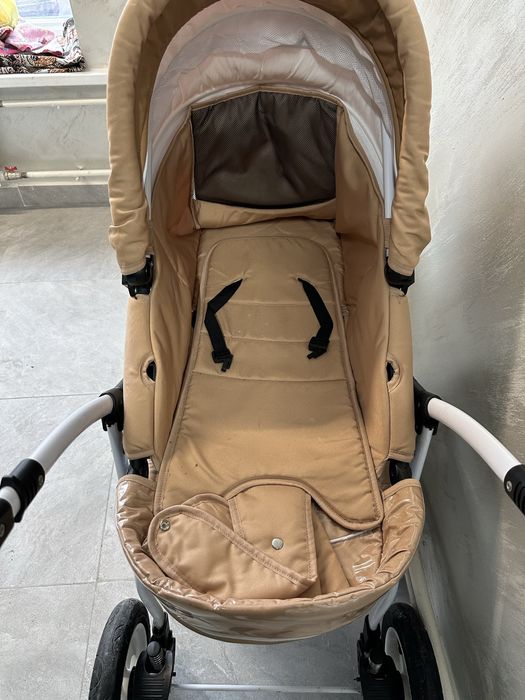 Продам коляску в хорошем состояний