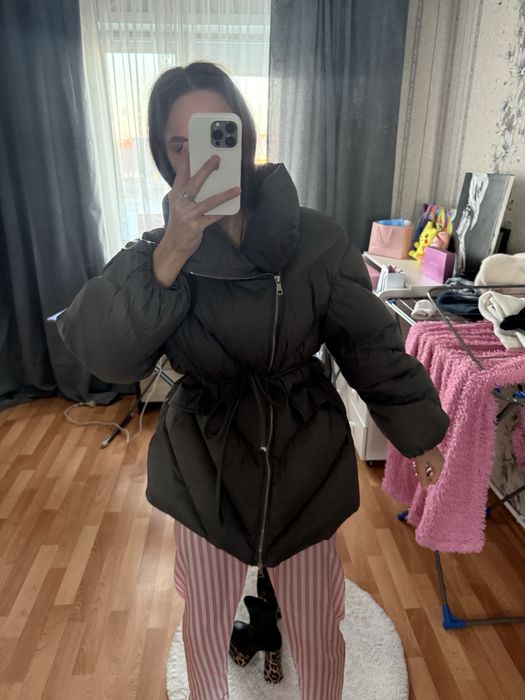 Продам куртку 42-44