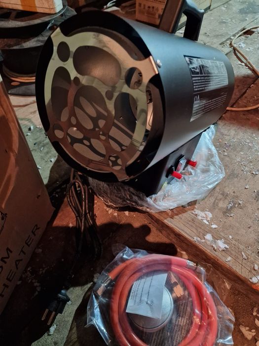 Газовая тепловая пушка новая