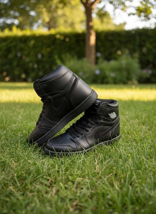 Adidasi Jordan 1 High Triple Black - Full Box