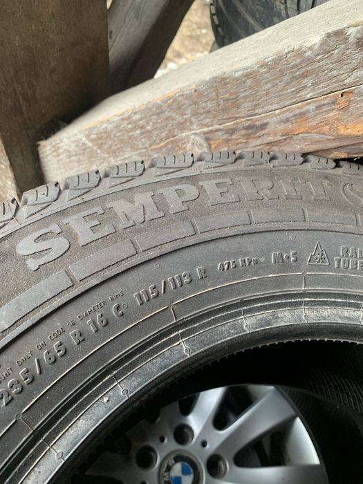 8 Anvelope cauciucuri 235/70/16 si 235/65/16C m+s