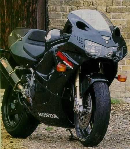 Honda sbr fireblade 929