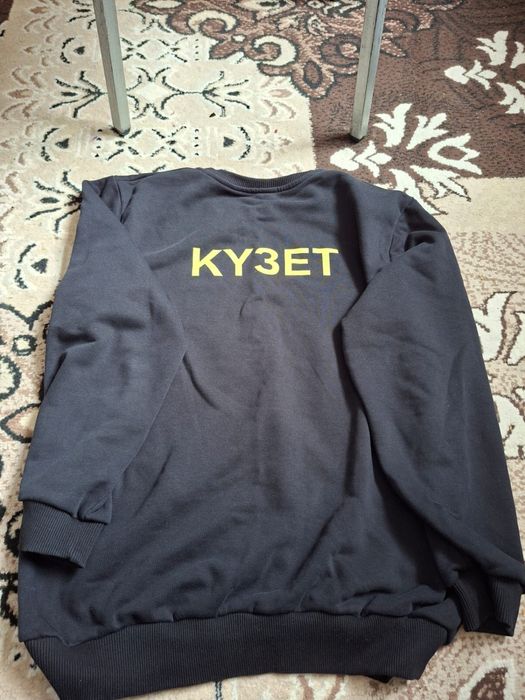 Күзет светшот подарок кепка черный