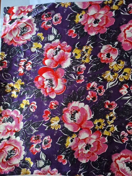 Отрез натуральной ткани крепсатин длиной 5м