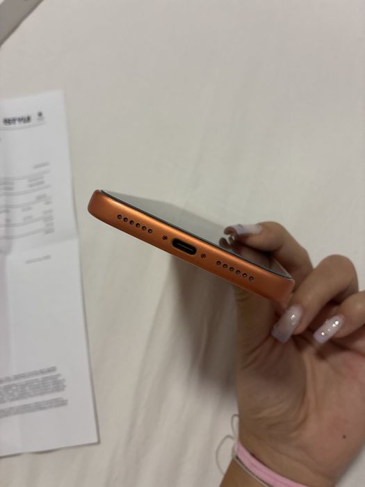 Капариран Iphone 17 Pro Max 256gb Cosmic Orange