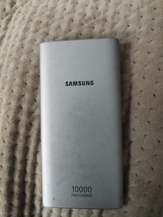 Продам повер банк