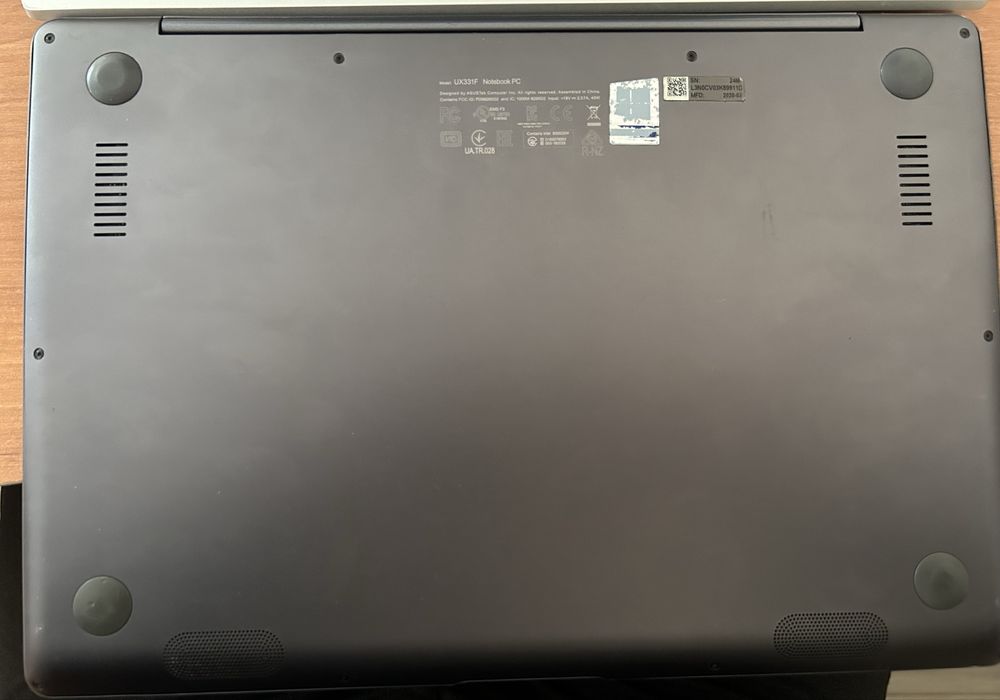 Ульрабук Asus Zenbook UX331FA