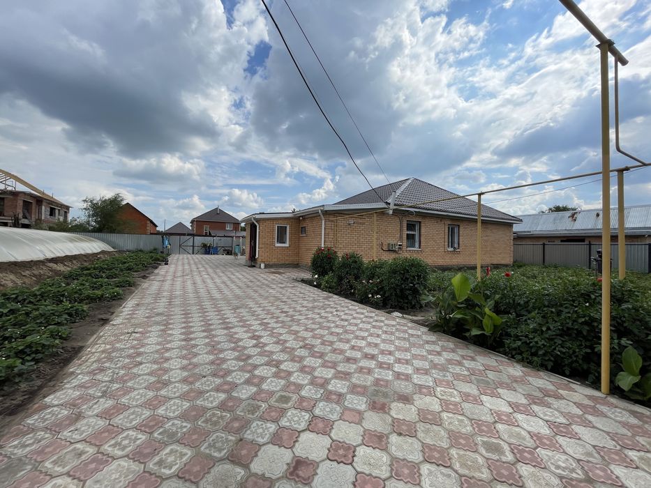 Дом село Мичурино