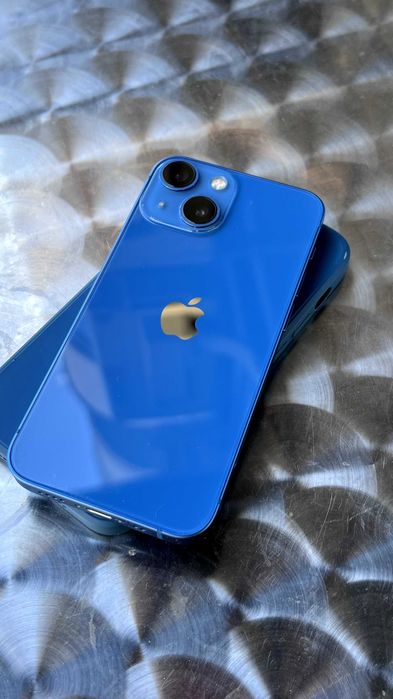iPhone 13 mini – много добро състояние