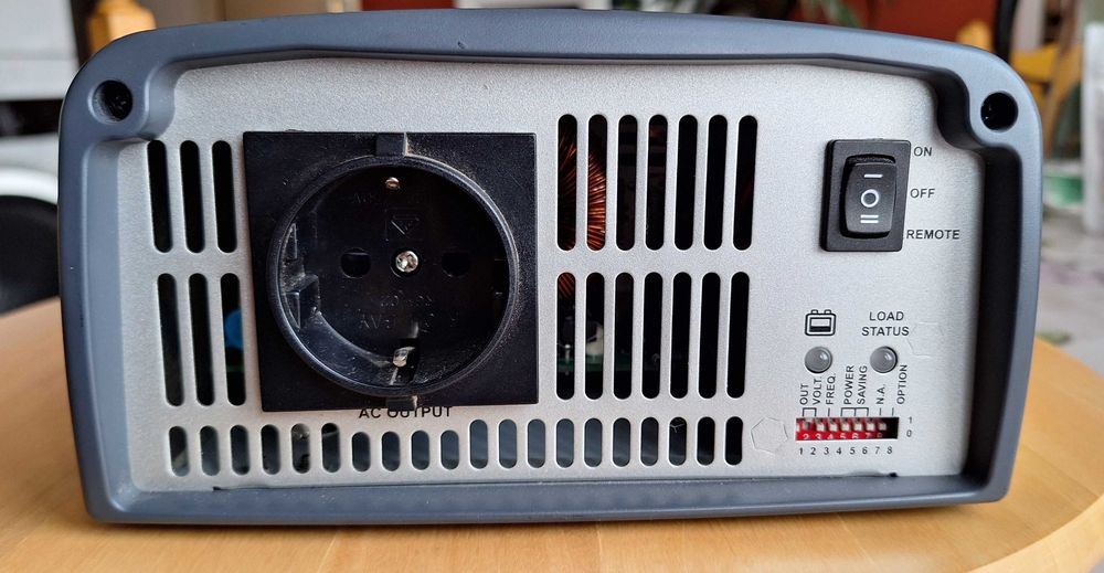 Продавам висок клас инвертори Sinergex, WAECO, DOMETIC