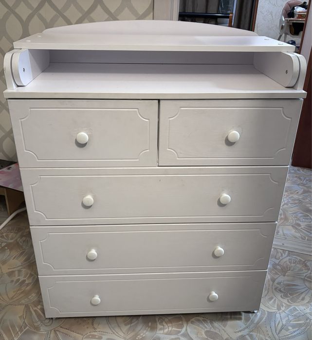 Продается  комод ( пеленальный стол)