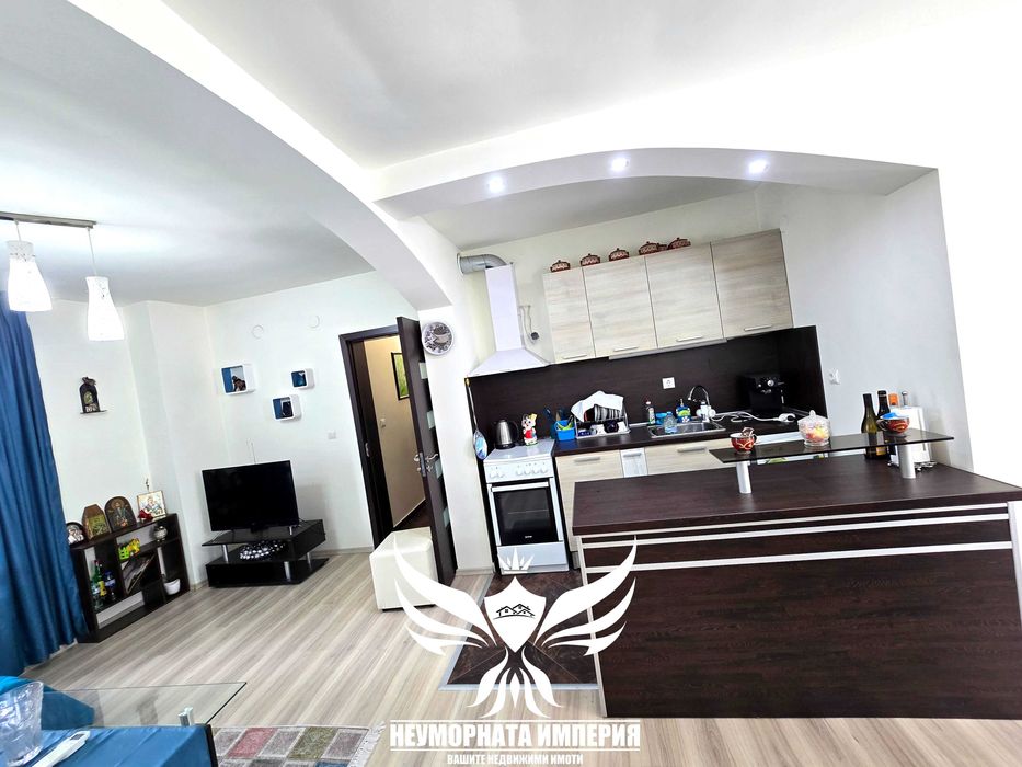 Продавам двустаен апартамент 68кв.м. на 2 етаж в гр.Велинград кв.Каменица