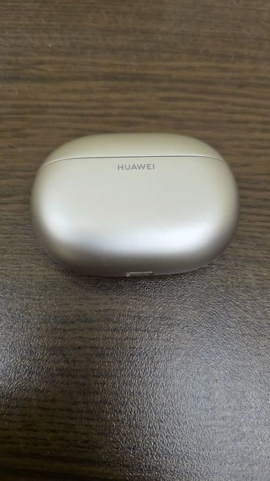 Huawei Freebuds Pro 5   като нови