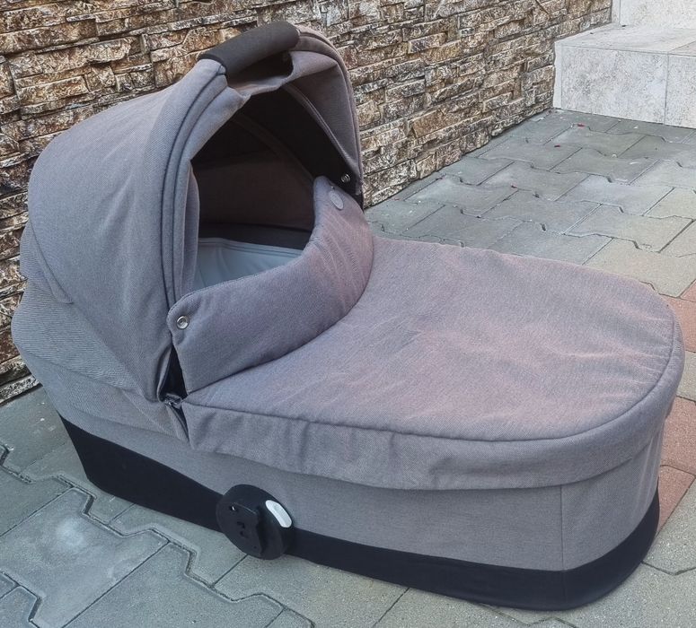 Vând cărucior pentru copii Cybex - Balios S 3 in 1