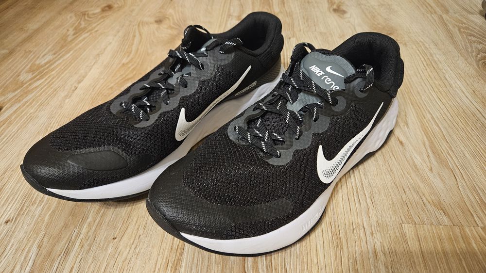 Маратонки Nike Renew Ride 3