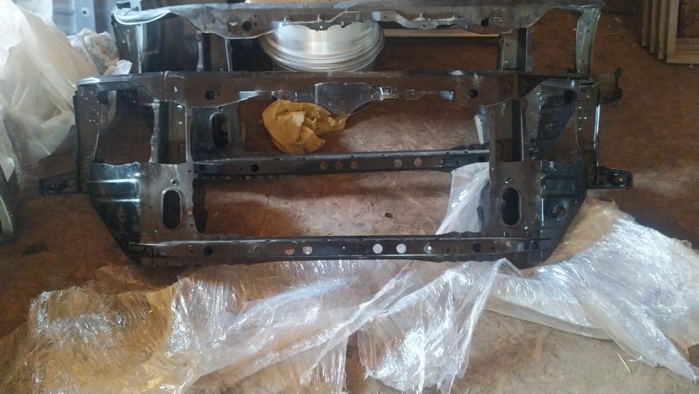 Запчасти,разбор  тойота тундра,