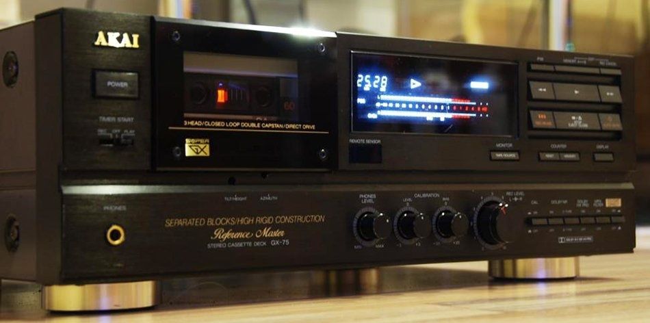 Продам Akai GX-75MK2.220v