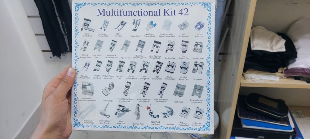 Продам лапки для бытовой швейной машины
