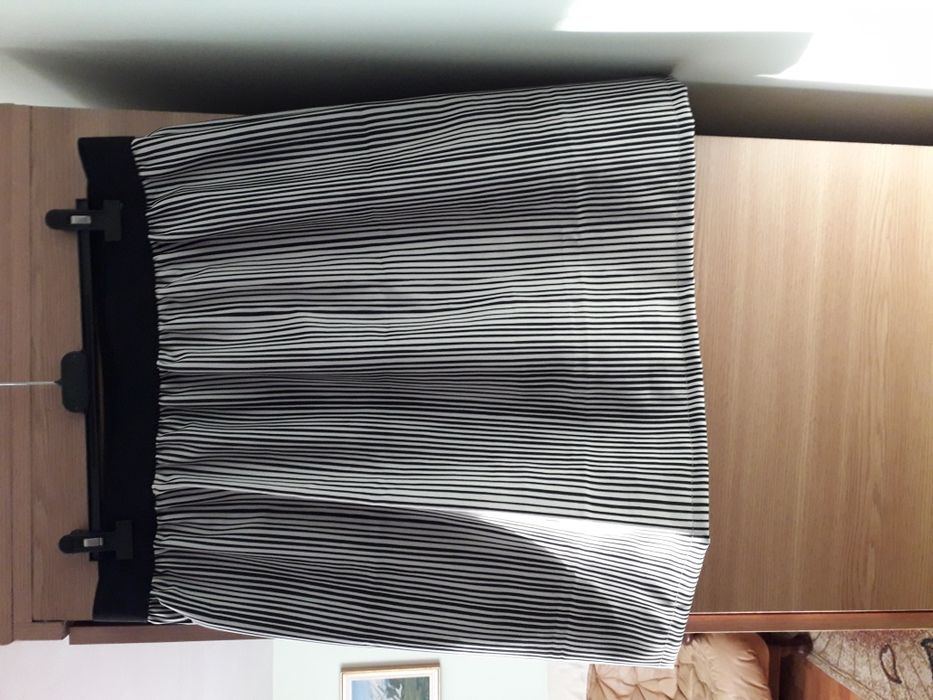 Fusta handmade nouă