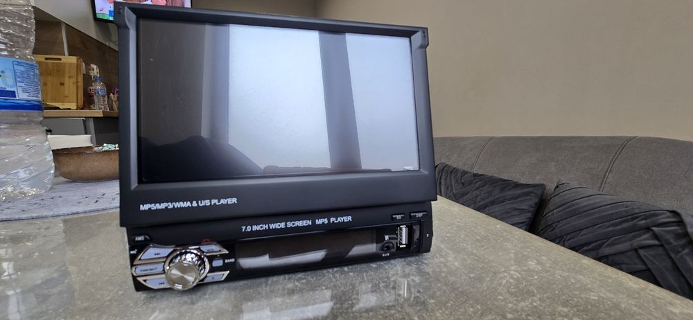 Радйо за кола с 7 инчов дисплей