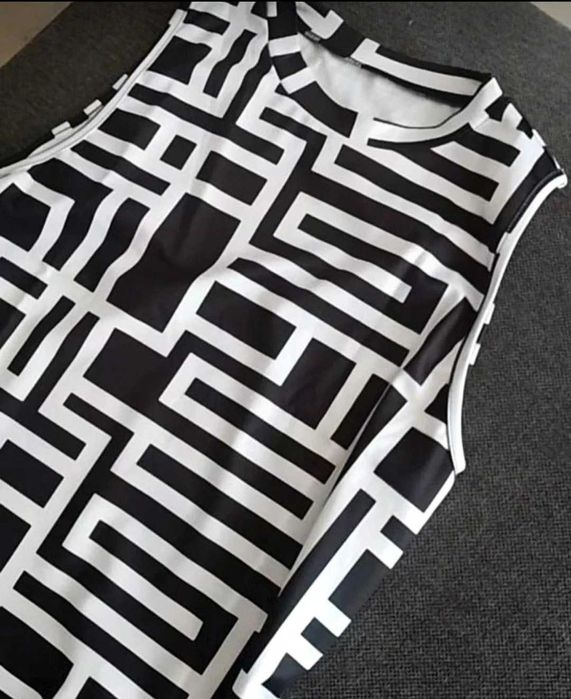 Rochie eleganta moderna alb negru marimea S